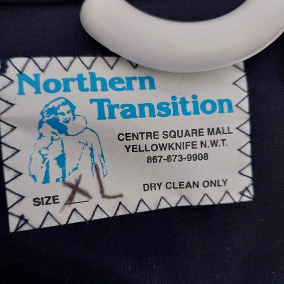 Vintage 1980's ladies wool winter coat with real fur - Picture 5 of 5